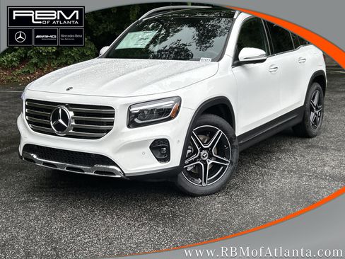 New 2026 Mercedes-Benz GLB 250 image 1