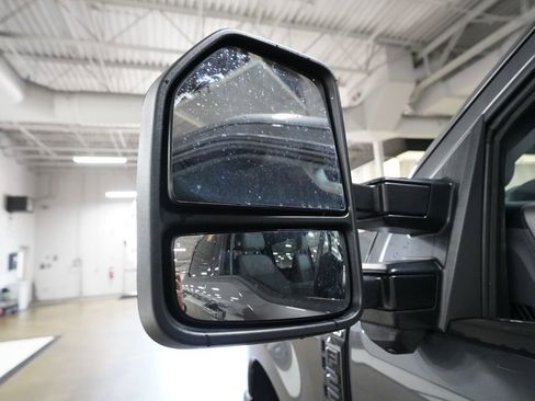 Used 2025 Ford F250 XLT w/ Black Appearance Package AWD/4WD image 24