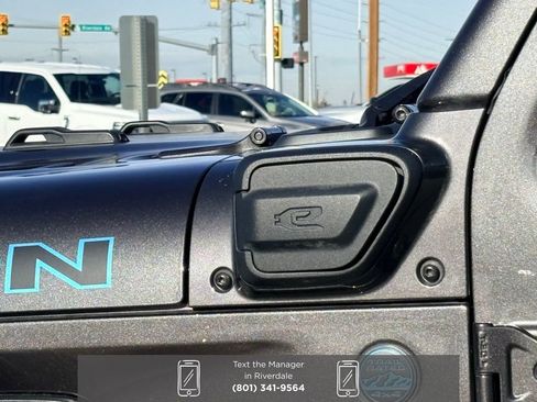 Used 2022 Jeep Wrangler Unlimited Rubicon 4xe image 11