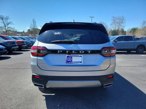 New 2026 Honda Pilot Elite image 5
