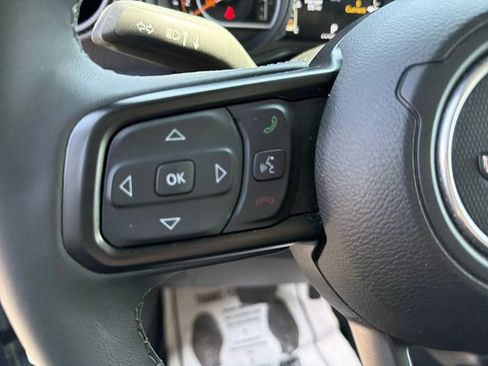 Used 2025 Jeep Gladiator Rubicon image 20