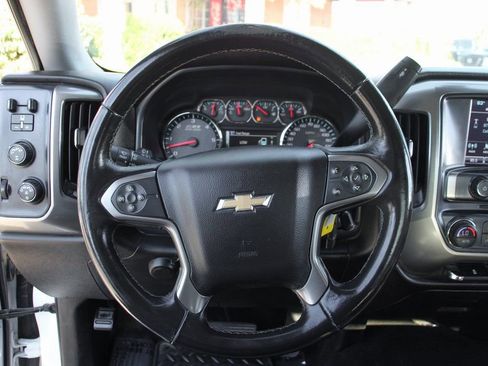 Used 2018 Chevrolet Silverado 1500 LT w/ All Star Edition image 19
