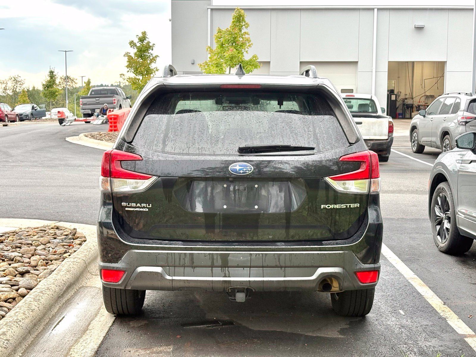 Used 2020 Subaru Forester Premium AWD/4WD image 5