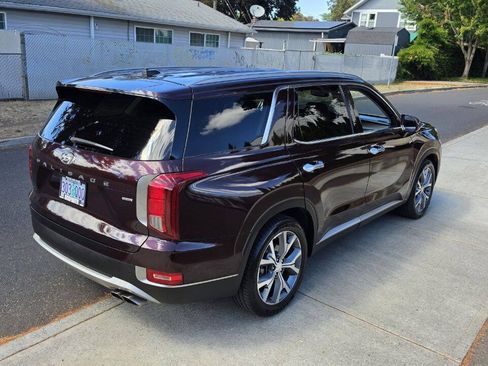 Used 2020 Hyundai Palisade SEL w/ Premium Package AWD/4WD image 5