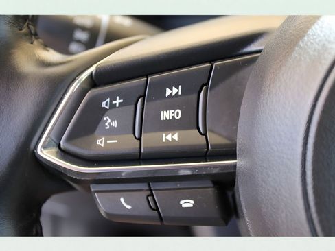 Used 2017 MAZDA MAZDA3 Touring image 24