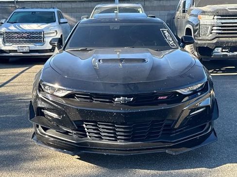 Used 2023 Chevrolet Camaro SS RWD image 3
