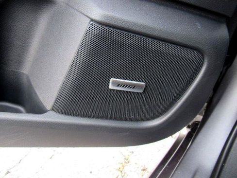 Used 2021 Nissan Sentra SR w/ SR Premium Package image 32