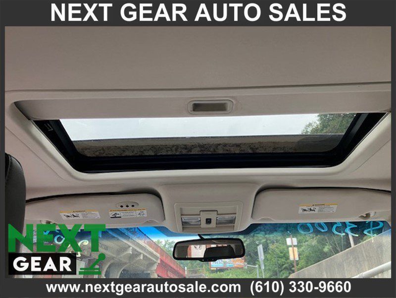 Used 2007 Dodge Nitro SLT AWD/4WD image 13