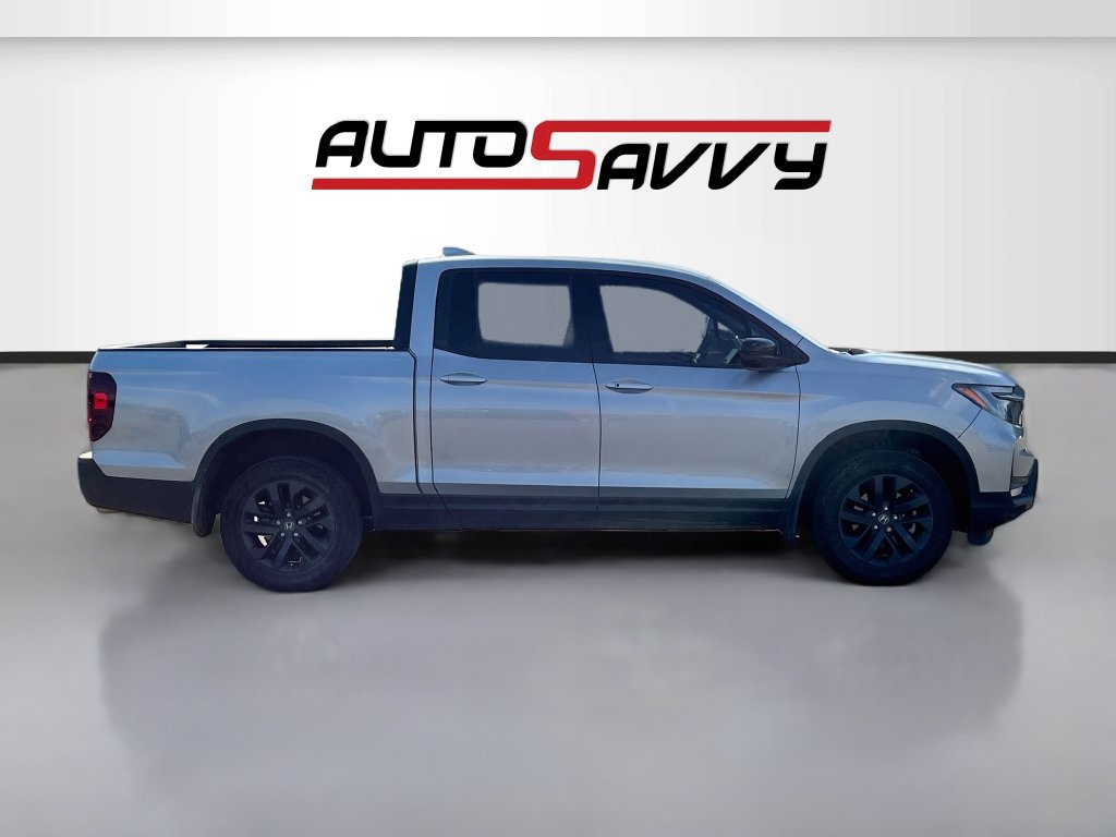 Used 2025 Honda Ridgeline Sport image 8