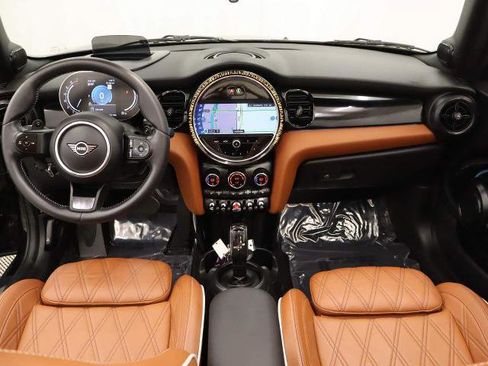 Used 2023 MINI Cooper S FWD image 14