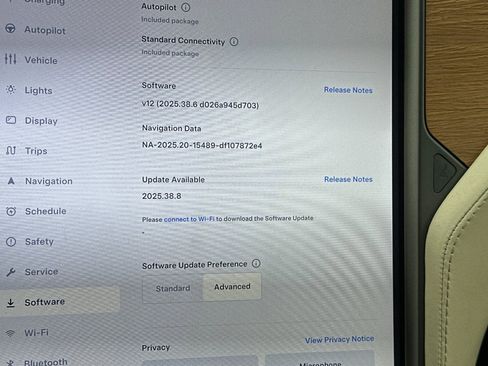 Used 2020 Tesla Model X Long Range image 36