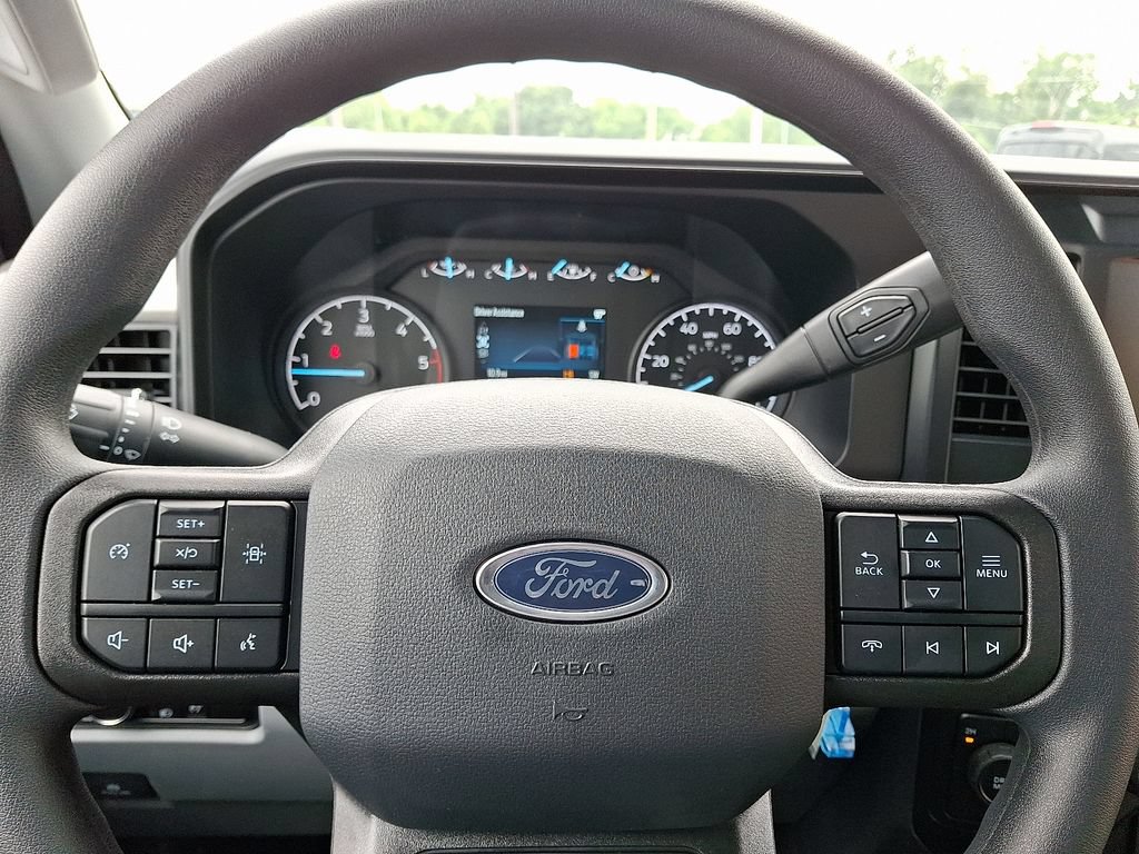 Used 2025 Ford F350 XLT AWD/4WD image 10