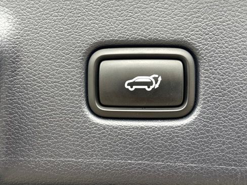 Used 2022 Hyundai Palisade Calligraphy image 14