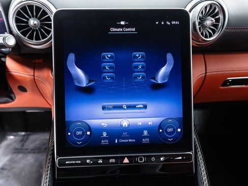 Used 2022 Mercedes-Benz SL 55 AMG 4MATIC image 19