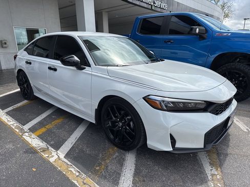 Used 2026 Honda Civic Sport image 4