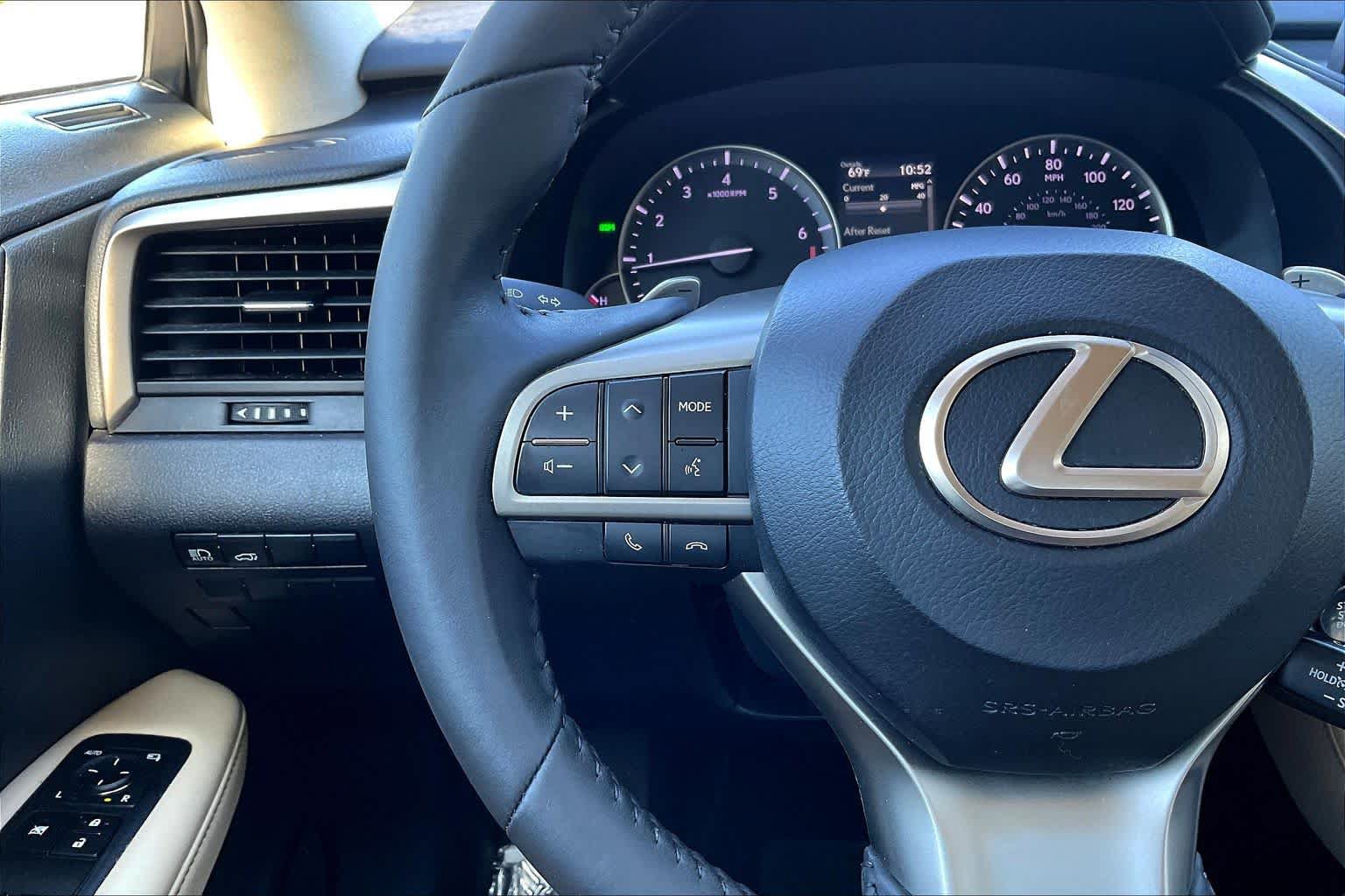 Used 2021 Lexus RX 350 FWD w/ Accessory Package image 23