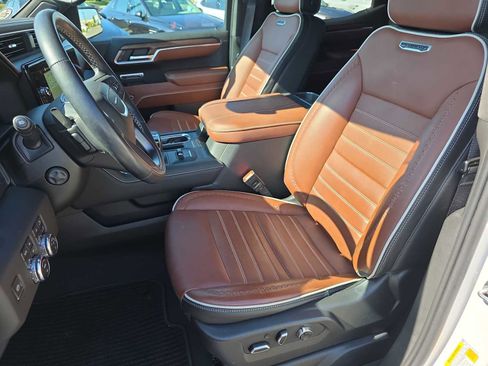 Used 2023 GMC Sierra 1500 Denali Ultimate image 15