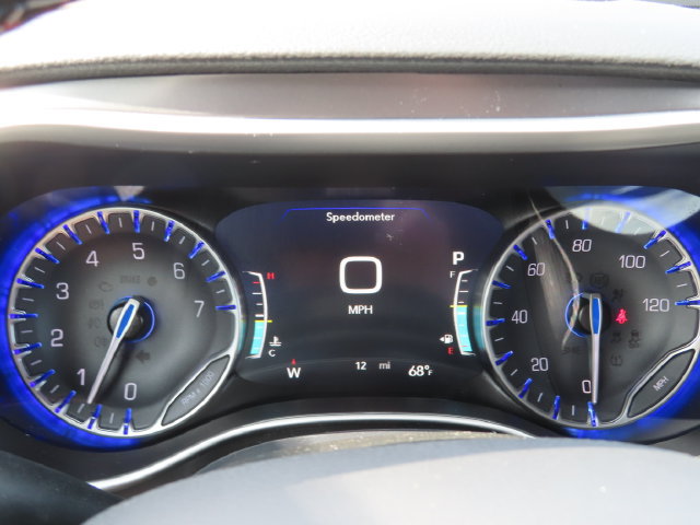 New 2027 Chrysler Pacifica Select AWD/4WD image 32