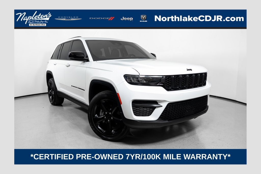 Used 2023 Jeep Grand Cherokee Altitude AWD/4WD image 1