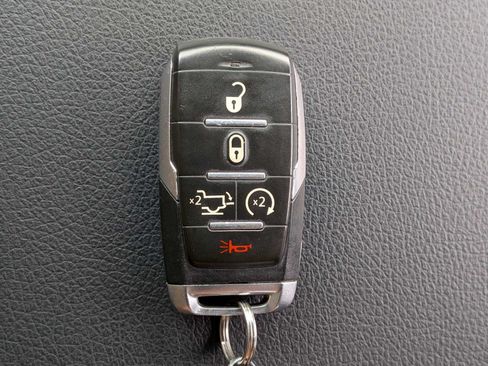 Certified 2024 RAM 1500 Laramie AWD/4WD image 34