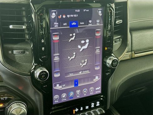 Used 2019 RAM 1500 Limited w/ Body Color Bumper Group image 18