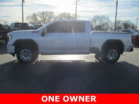 Used 2023 GMC Sierra 2500 Denali w/ Denali Ultimate Package image 11