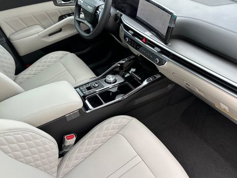New 2026 Kia Sorento SX Prestige AWD/4WD image 17