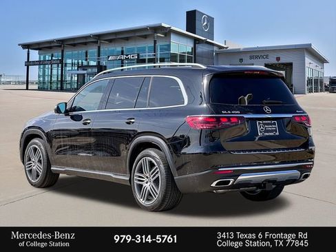 Certified 2025 Mercedes-Benz GLS 450 4MATIC image 8