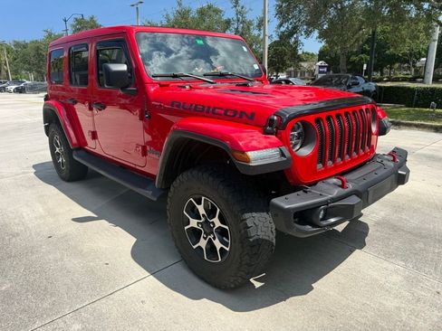 Used 2020 Jeep Wrangler Unlimited Rubicon AWD/4WD image 2