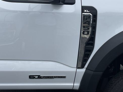 New 2025 Ford F450 XL RWD image 8