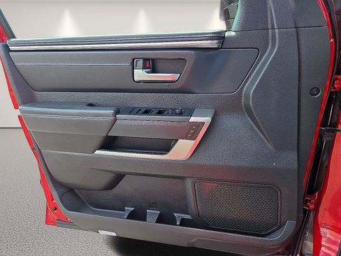 Used 2024 Toyota Sequoia Platinum AWD/4WD image 15