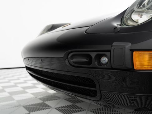 Used 1996 Porsche 911 Carrera RWD image 3