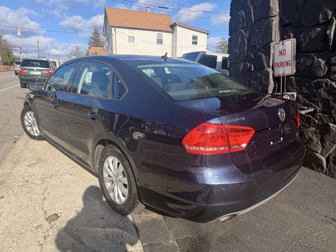 Used 2012 Volkswagen Passat 2.5 S image 6