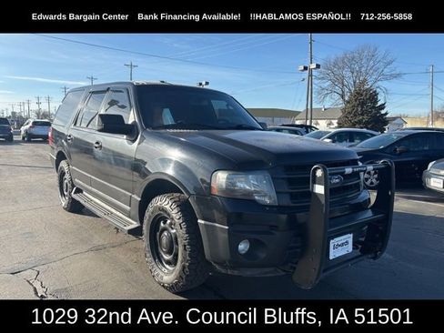 Used 2016 Ford Expedition XL image 2