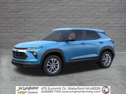 New 2026 Chevrolet TrailBlazer LS w/ LS Convenience Package FWD image 2