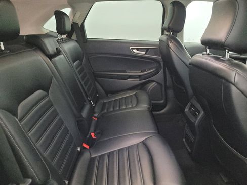Used 2023 Ford Edge SEL image 19