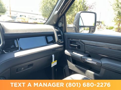 New 2026 RAM 3500 Limited AWD/4WD image 29