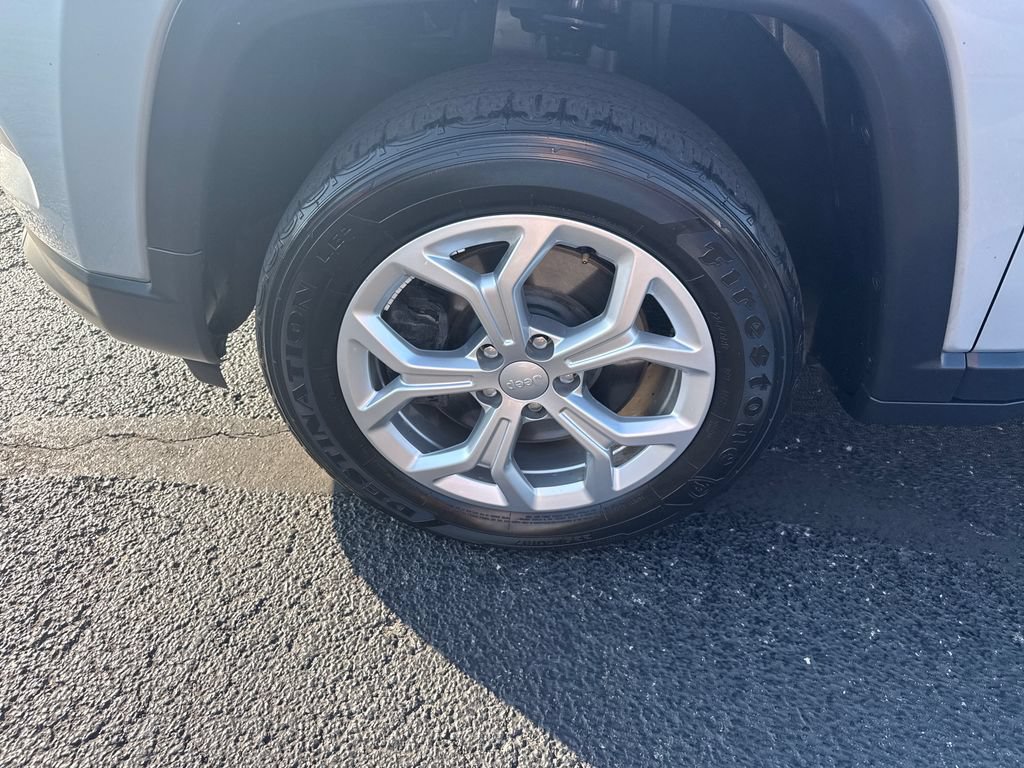 Used 2024 Jeep Compass Sport AWD/4WD image 37