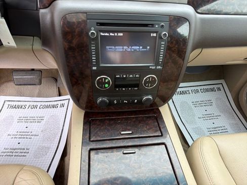Used 2012 GMC Sierra 1500 Denali AWD/4WD image 19
