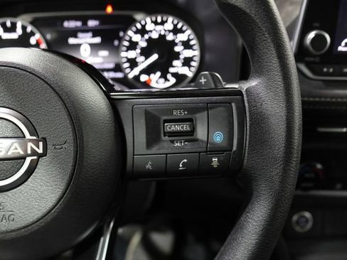 Certified 2023 Nissan Rogue SV FWD image 19