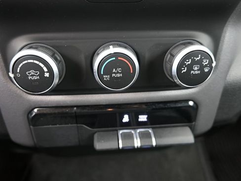 Used 2023 RAM 1500 Big Horn image 18