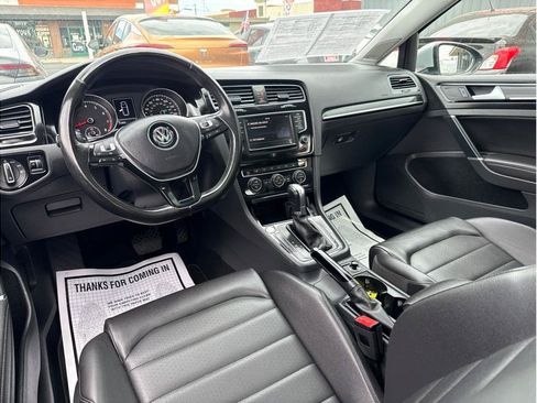 Used 2016 Volkswagen Golf SEL w/ Lighting Package (SEL) FWD image 17