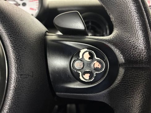 Used 2013 MINI Cooper S image 21