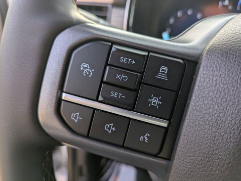 Certified 2025 Ford F150 Lariat w/ Equipment Group 501A Mid image 17