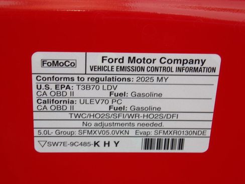 Used 2025 Ford Mustang GT Premium image 47