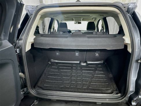 Used 2021 Ford EcoSport SE image 21