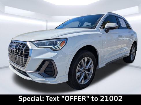 Used 2025 Audi Q3 2.0T Premium w/ Convenience Package image 7