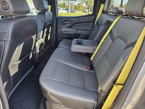 Used 2023 Chevrolet Colorado ZR2 w/ ZR2 Convenience Package III image 22