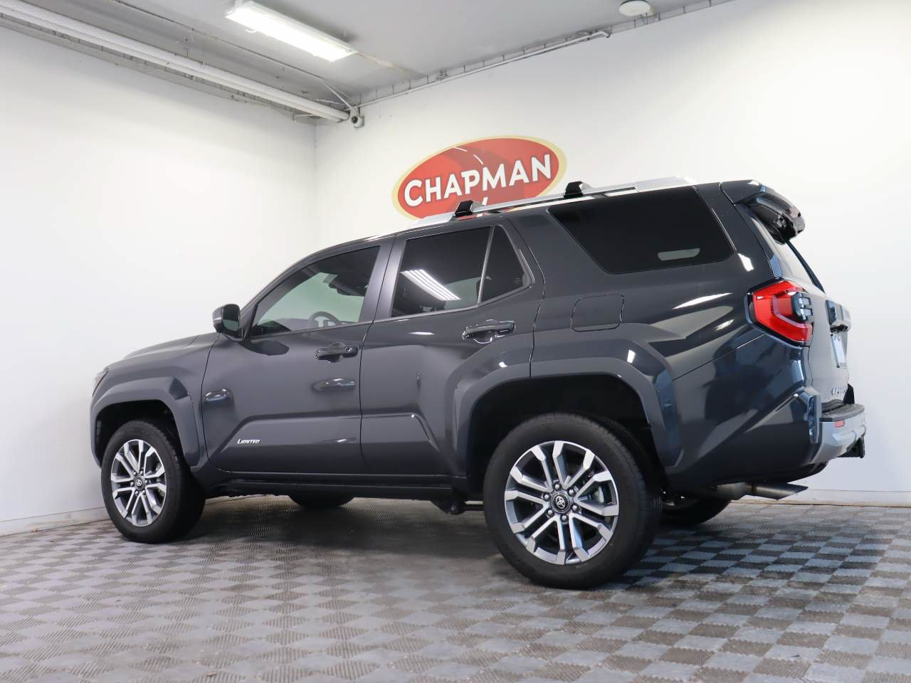 Used 2026 Toyota 4Runner Limited AWD/4WD image 2