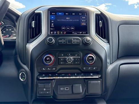 Used 2021 Chevrolet Silverado 1500 LTZ w/ Safety Package II AWD/4WD image 13